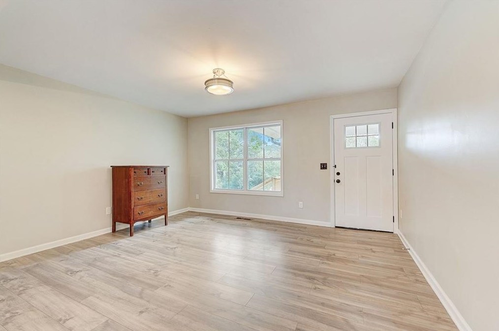 2952 Mustang Dr, Gainesville GA 30507-7960 exterior