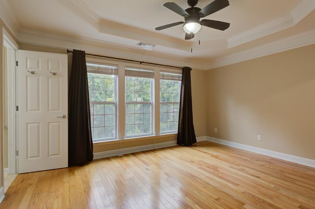 2166 Weldonberry Dr, Atlanta GA  30319-5732 exterior