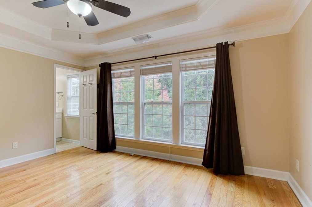 2166 Weldonberry Dr, Atlanta GA  30319-5732 exterior