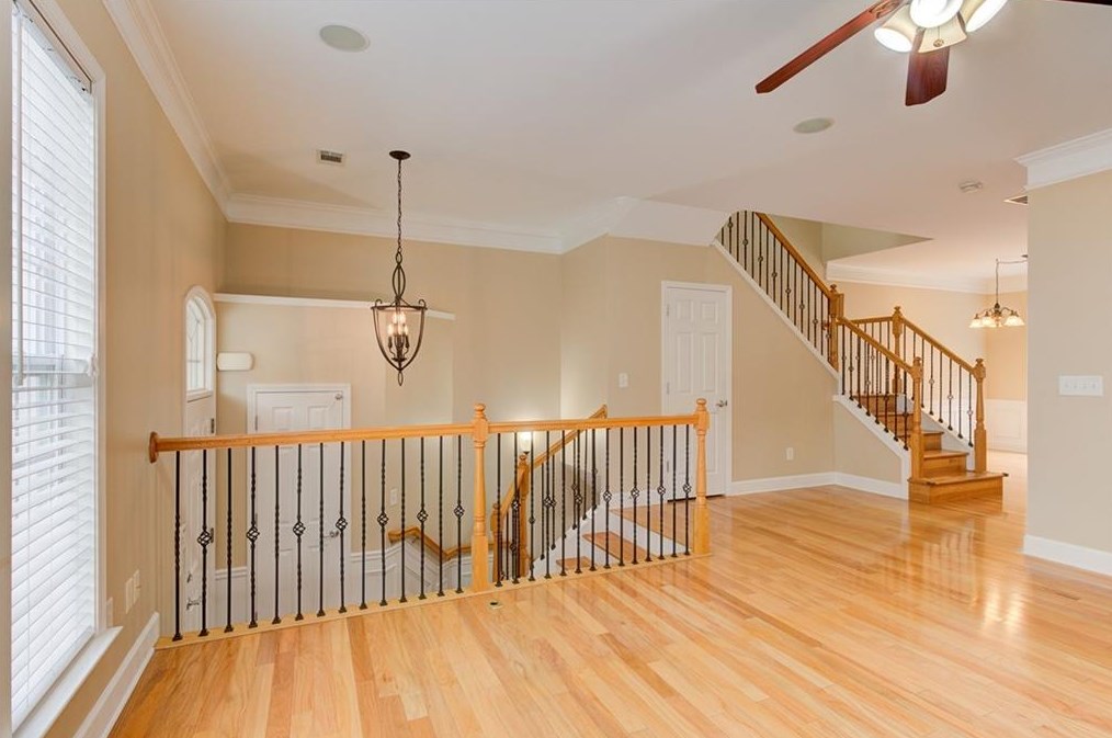 2166 Weldonberry Dr, Atlanta GA  30319-5732 exterior