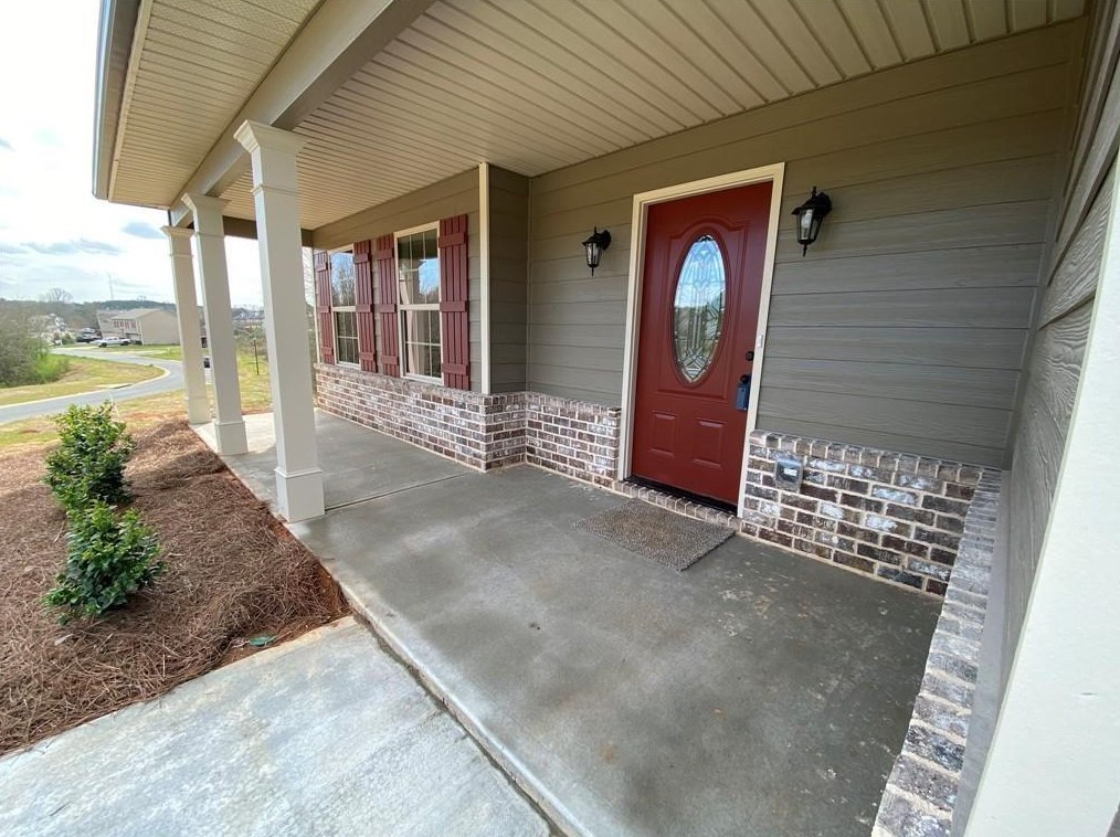 712 Pinnacle Dr., Winder, GA 30680