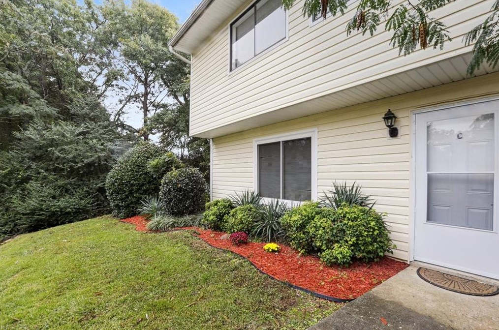 1464 Ne Pine Log Rd Ne #c, Conyers, GA 30012