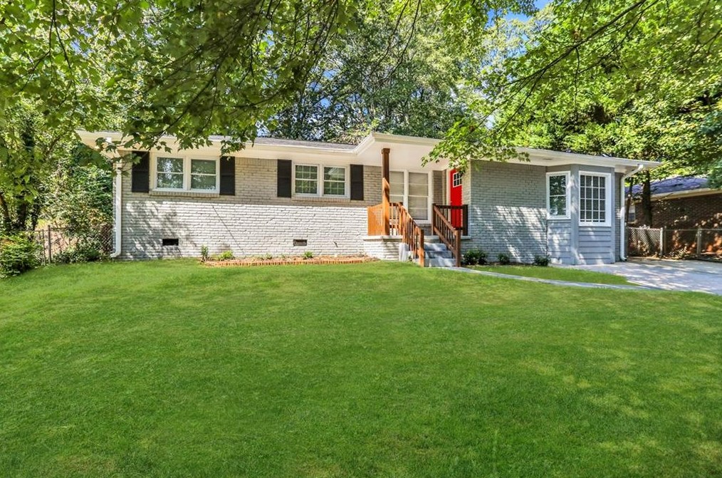 954 Pine Roc Way, Stone Mountain, GA 30083