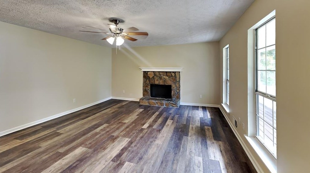 197 King William Dr, Dallas, GA 30157-5904