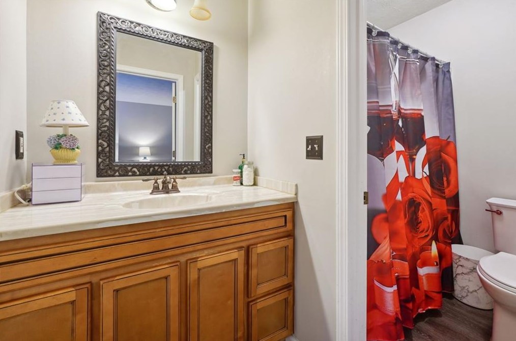 1021 Windy Oaks Ct, Smyrna GA  30080-2243 exterior