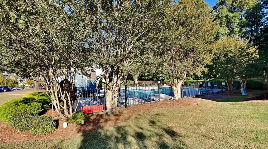 3497 Mount Vernon Cir, Atlanta GA  30340-4253 exterior