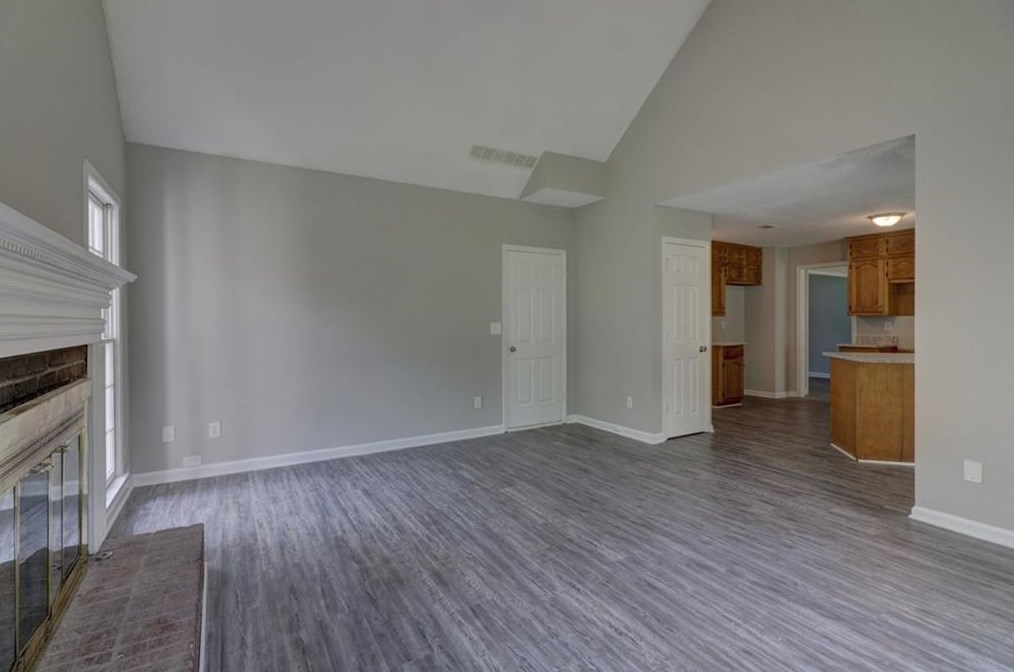 3461 Rock Creek Dr, Rex GA  30273-2471 exterior