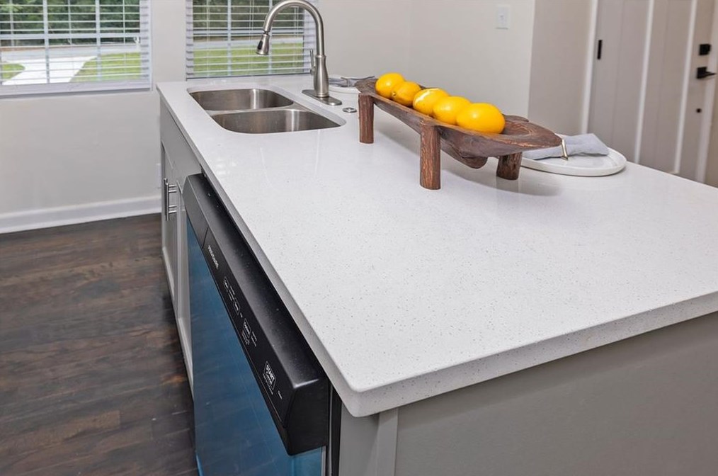 1903 Shamrock Dr, Decatur GA  30032-7055 exterior