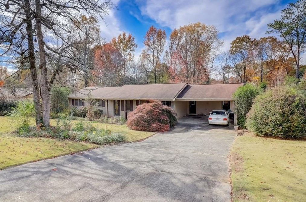 256 Lancelot Way, Lawrenceville, GA 30046-4758