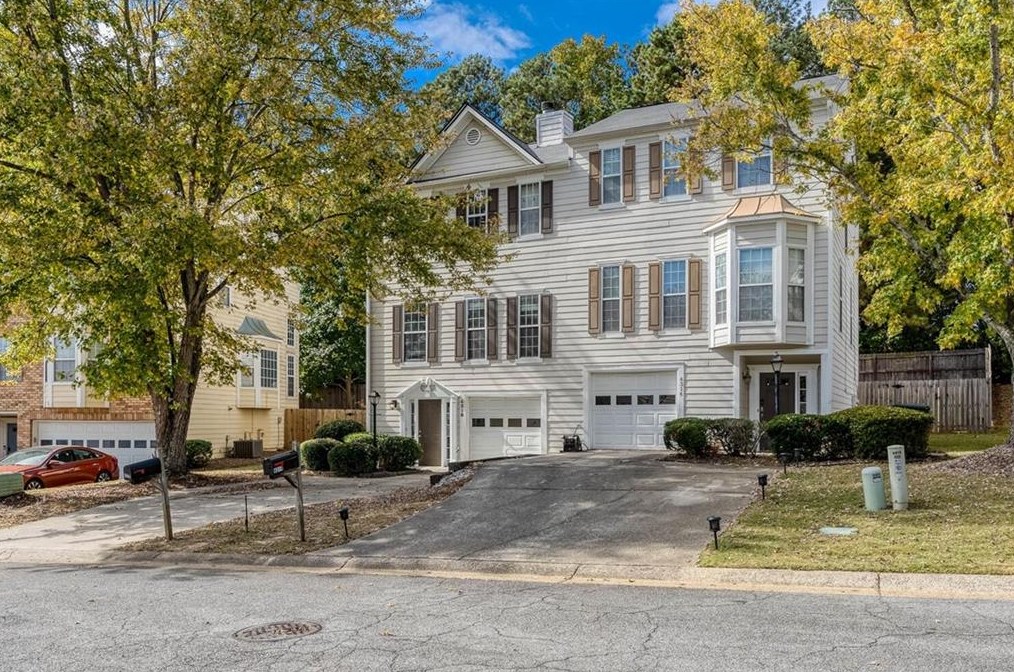 4318 Thorngate Ln, Acworth, GA 30101-6873