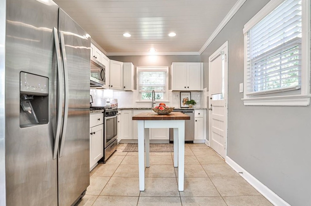 1254 Oakfield Dr, Atlanta GA  30316-3826 exterior
