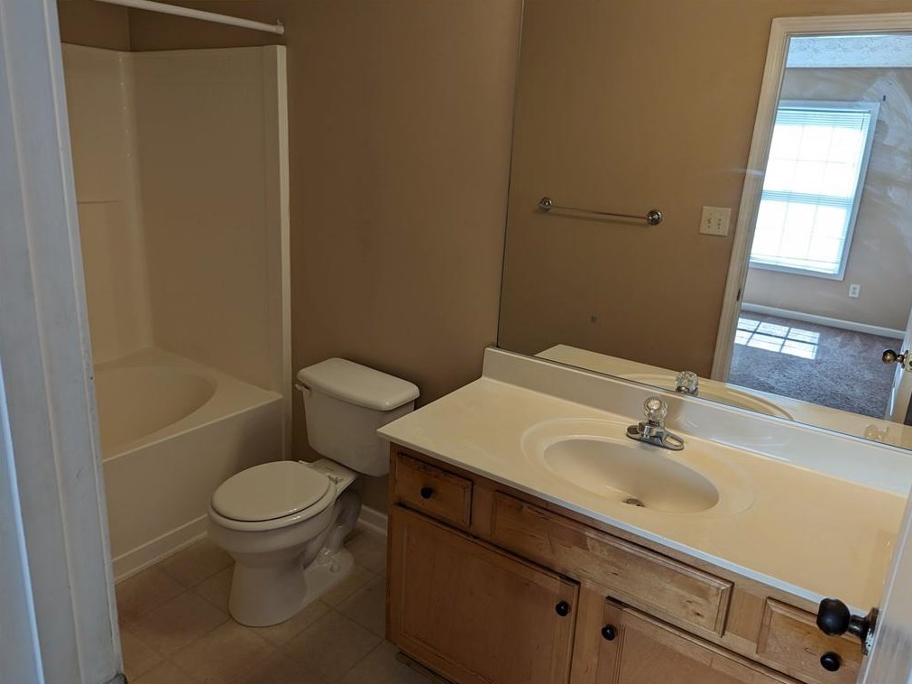 6690 Evans Trce, Lithonia, GA 30038