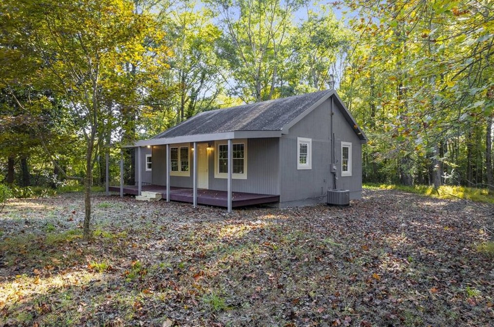 672 Peachtree Rd, Jefferson, GA 30549