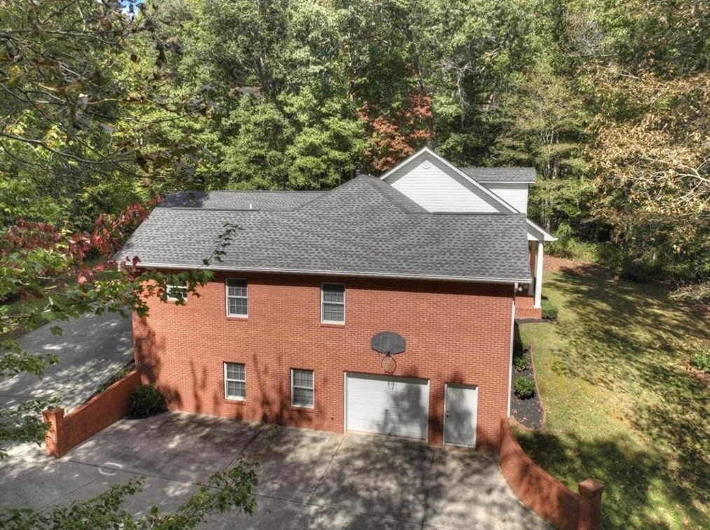 55 April Dr, Ellijay, GA 30540