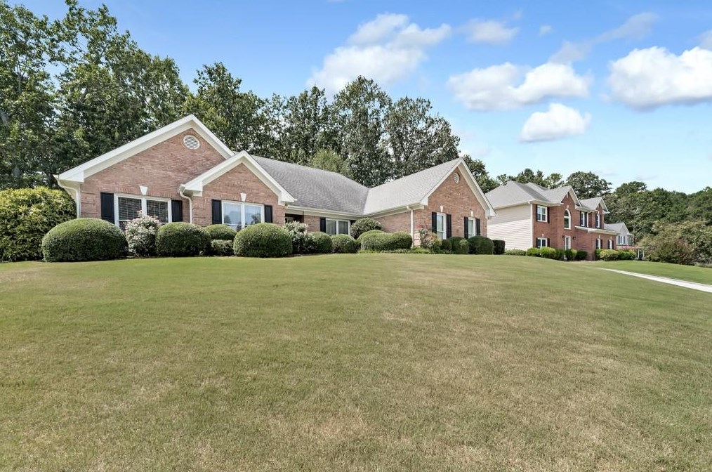 1682 Dacula Oaks Trail, Dacula, GA 30019