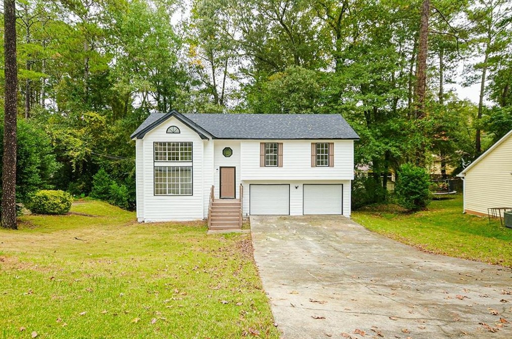 6858 Fielder Ct, Rex, GA 30273