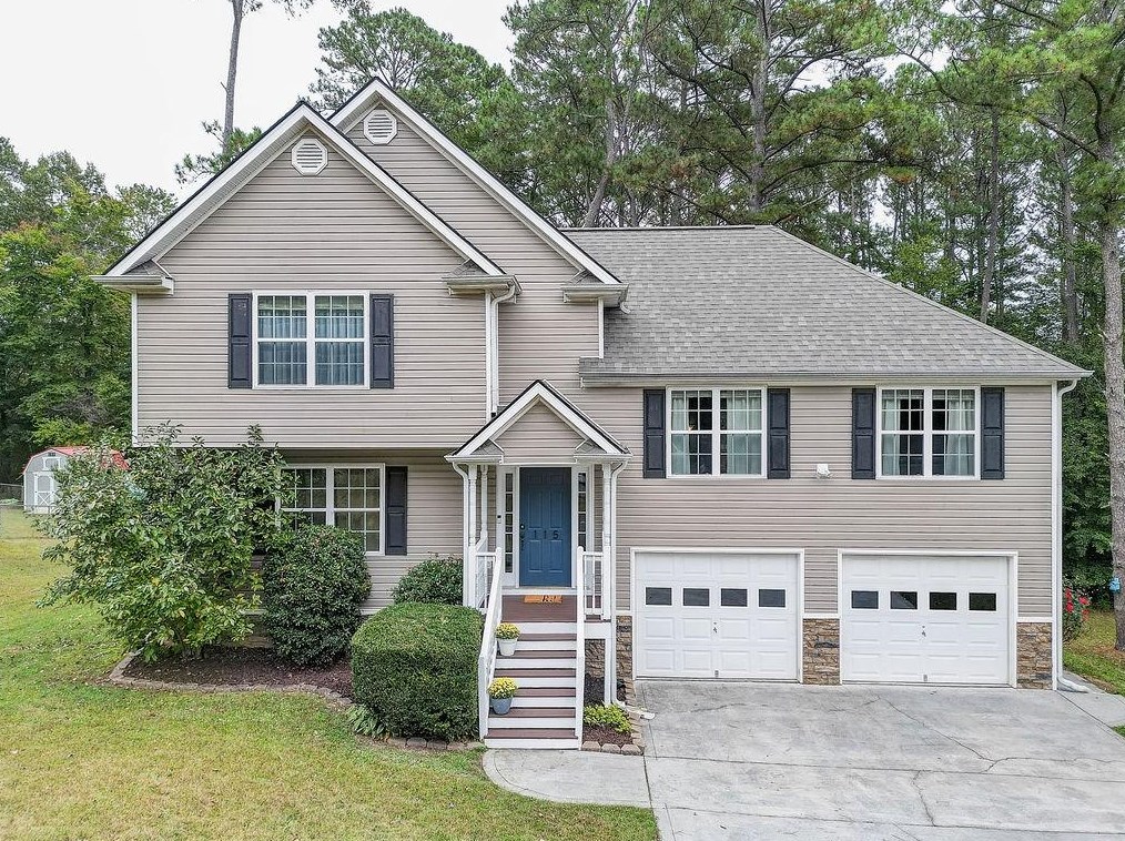 115 Levi St, Calhoun, GA 30701-8018