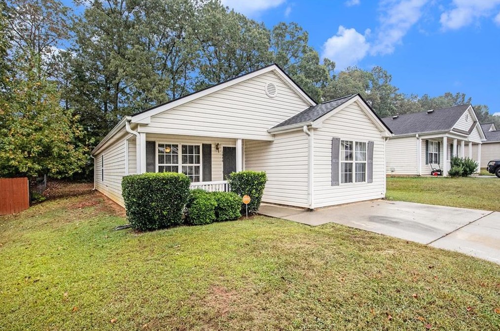1646 Hallmark Hills Dr, Griffin, GA 30223-8790