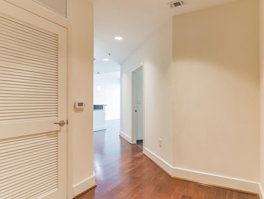 1080 Peachtree St Ne Unit 2101, Atlanta, GA 30309