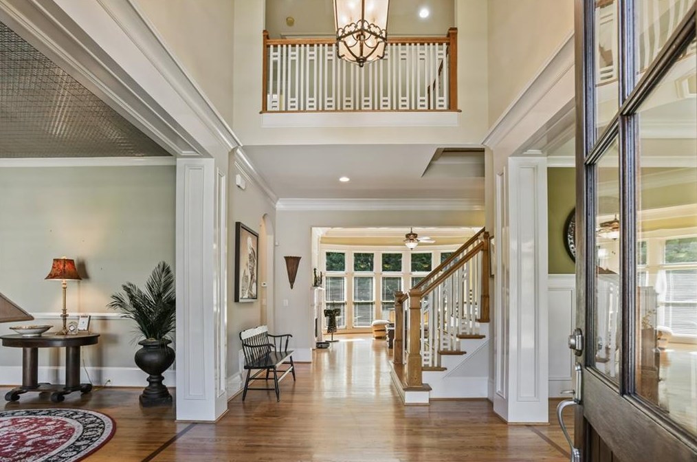 2831 Laurelgate Dr, Decatur GA  30033-1463 exterior