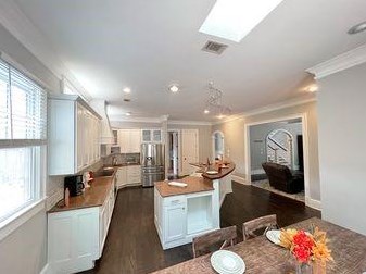 2604 Midway Rd, Decatur GA  30030-4571 exterior