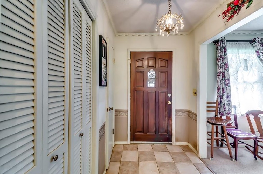 4203 Kimlie Cv, Decatur GA  30035-1033 exterior