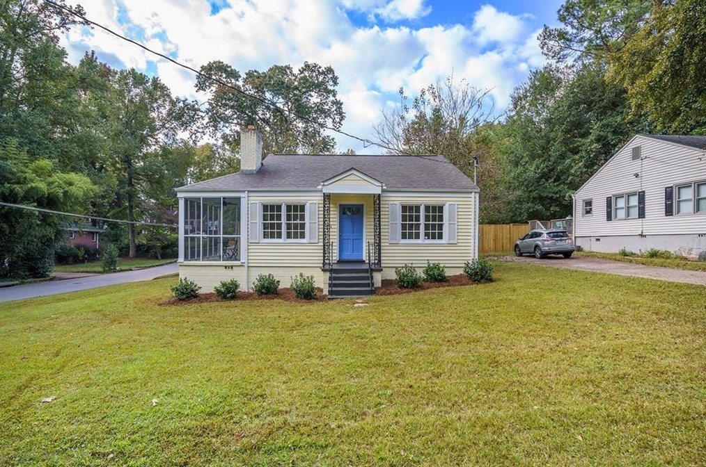2609 Eastwood Dr, Decatur, GA 30032-4351