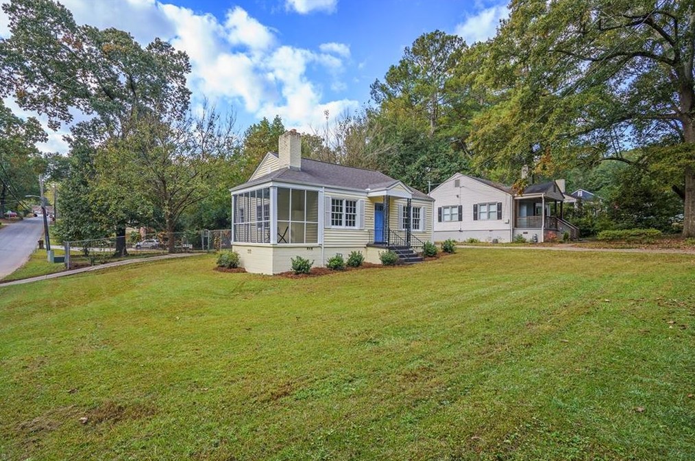 2609 Eastwood Dr, Decatur GA  30032-4351 exterior