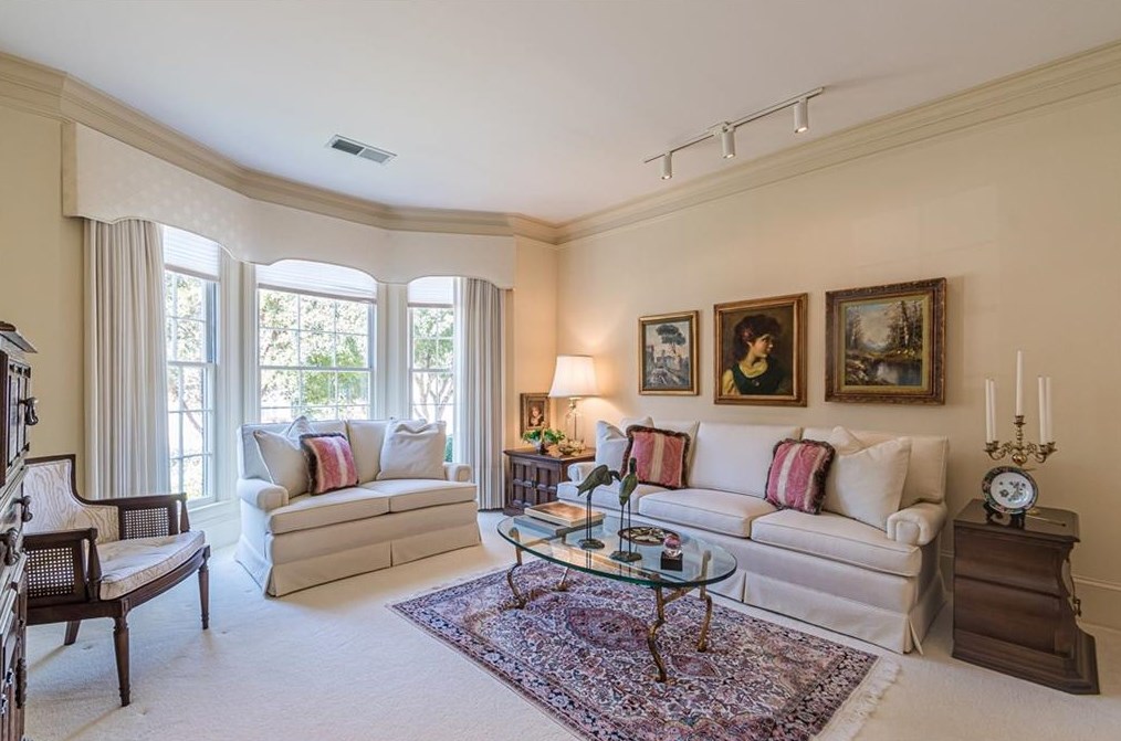 5700 Grv Pt Rd, Alpharetta GA 30022-5636 exterior