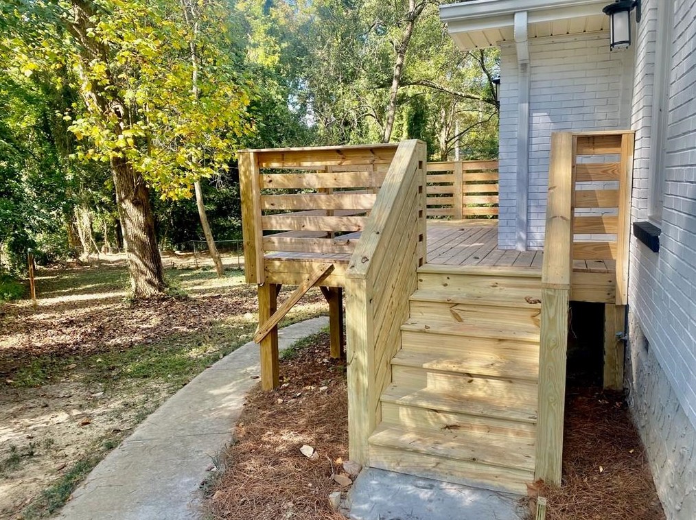 2071 Lilac Ln, Decatur GA 30032-5240 exterior