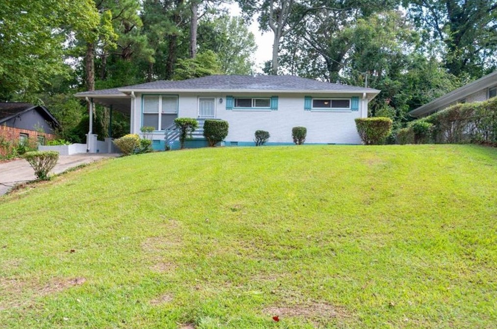 41 Springside Dr, Atlanta, GA 30354-2145