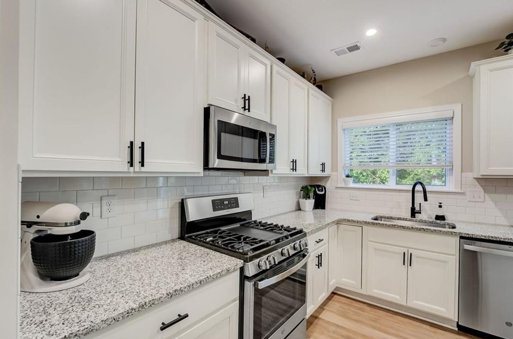 244 Moonlit Trl, Dallas GA  30132-7580 exterior