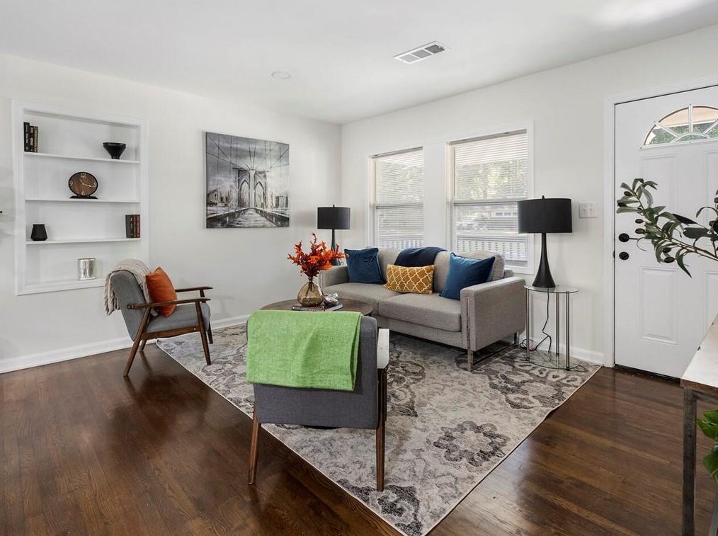 2984 Catalina Dr, Decatur GA  30032-3568 exterior