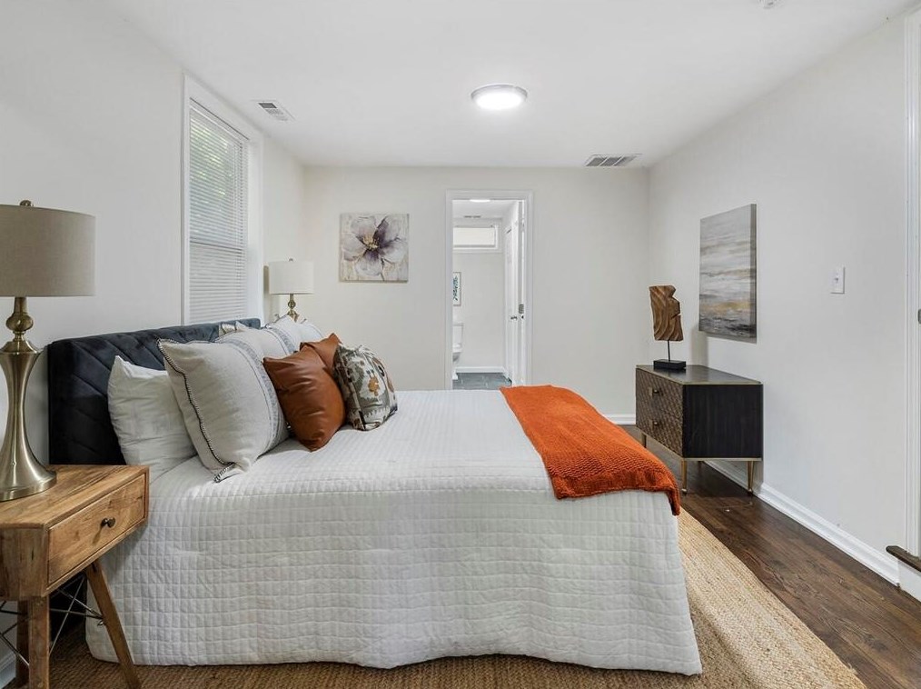 2984 Catalina Dr, Decatur GA  30032-3568 exterior