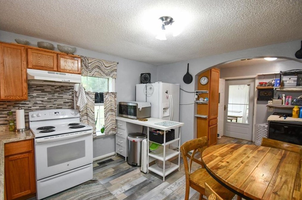 72 Edwards, Toccoa, GA 30577