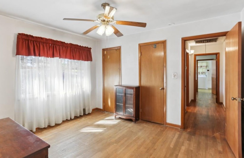 2755 Mount Olive Dr, Decatur GA  30033-2928 exterior