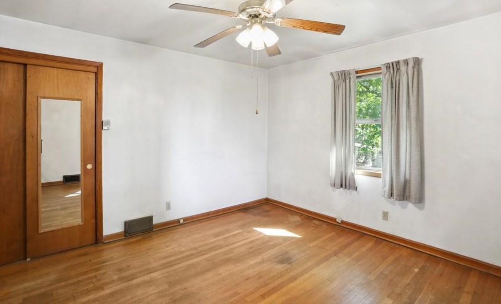 2755 Mount Olive Dr, Decatur GA  30033-2928 exterior