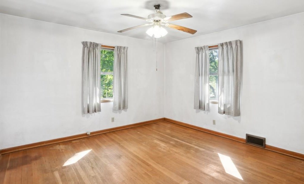 2755 Mount Olive Dr, Decatur GA  30033-2928 exterior