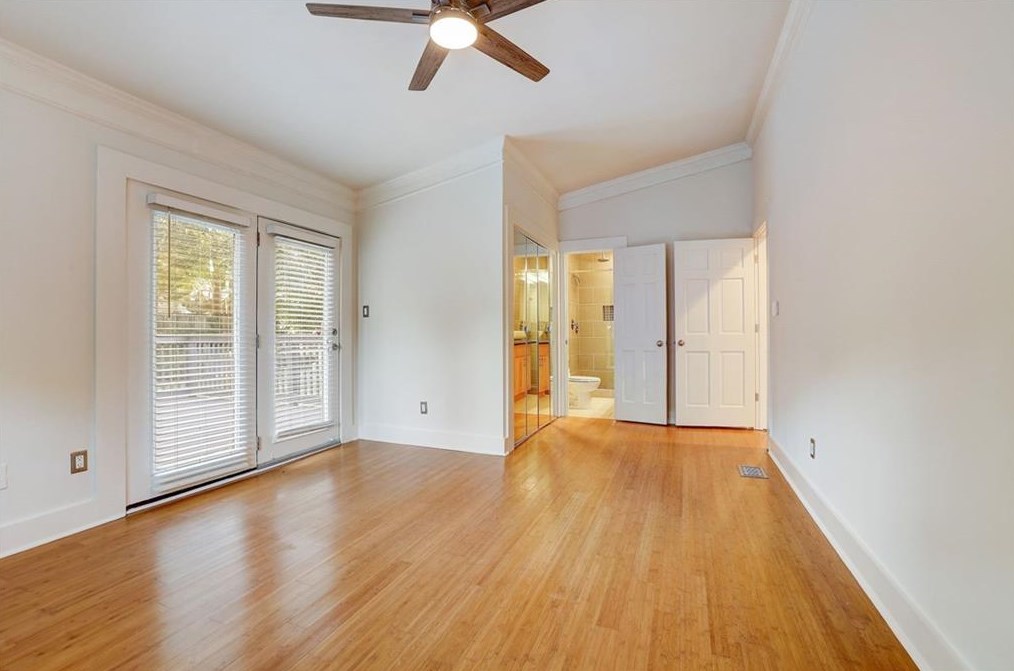 1064 Shepherds Ln, Atlanta GA  30324-4612 exterior