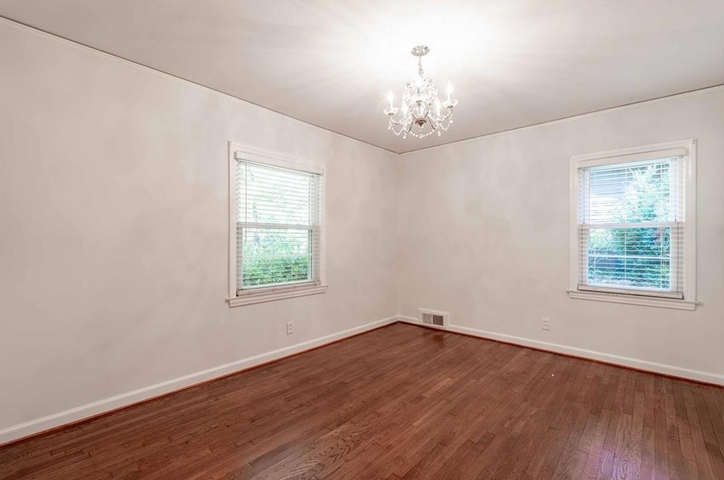 158 Parkwood Rd, Decatur GA  30030-2812 exterior