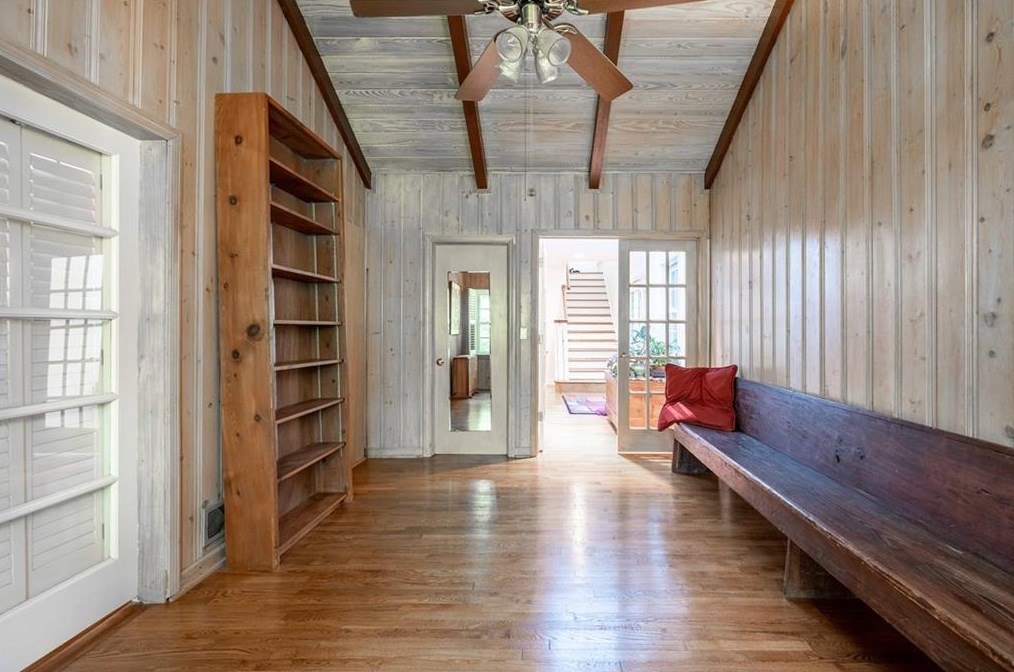 158 Parkwood Rd, Decatur GA  30030-2812 exterior