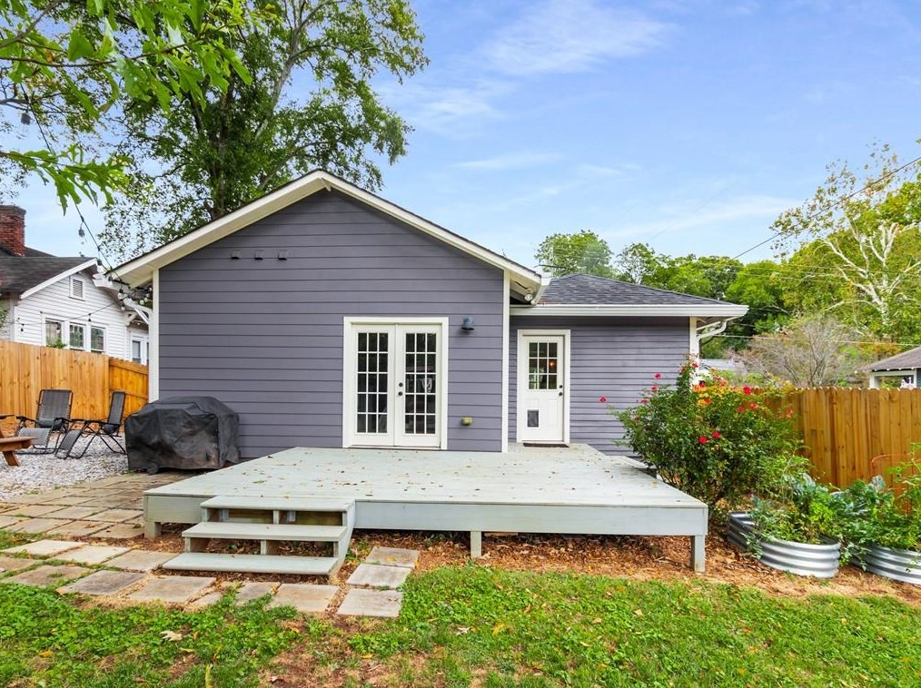 97 Whitefoord Ave, Atlanta GA  30307-2893 exterior