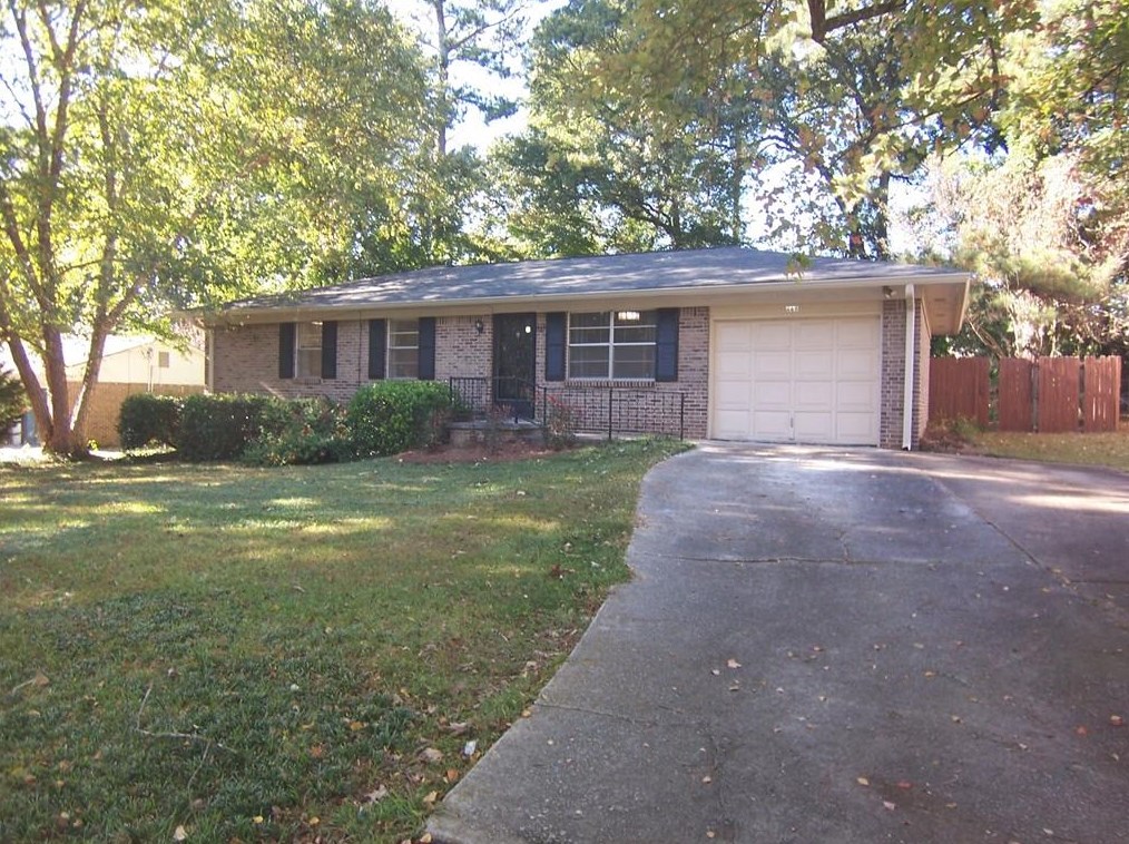 669 Glochester Pl, Norcross, GA 30071