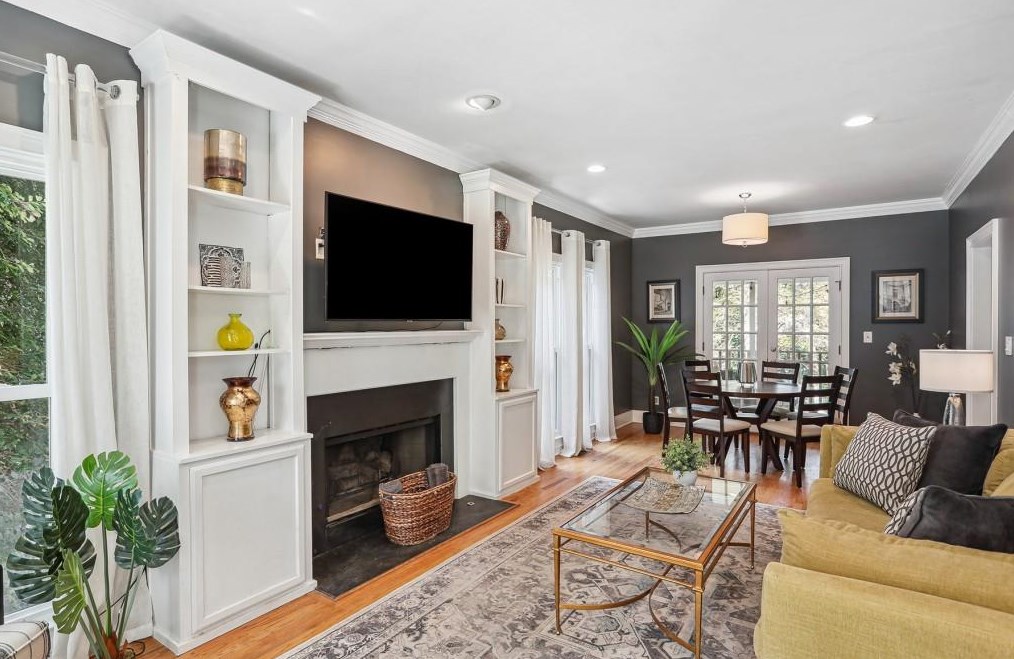 975 Seaboard Ave, Atlanta GA  30318-3046 exterior