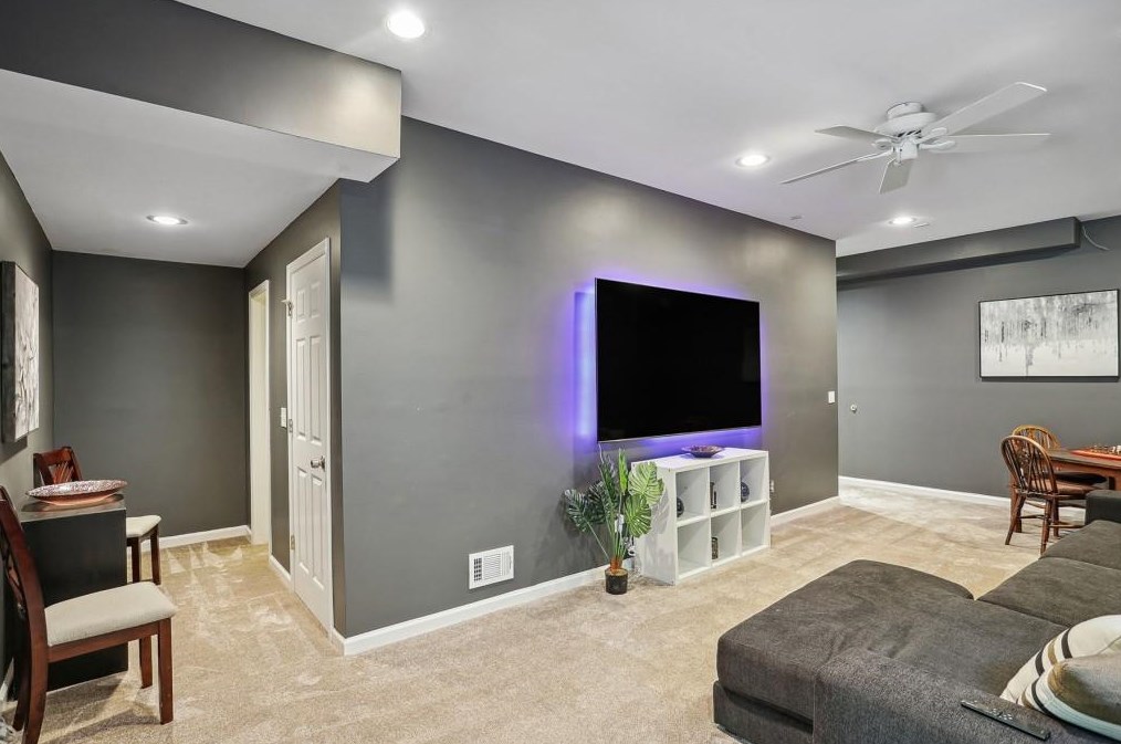 975 Seaboard Ave, Atlanta GA  30318-3046 exterior