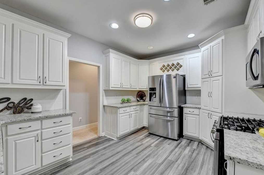 4800 Haydens Walk Dr, Alpharetta GA  30022-7176 exterior