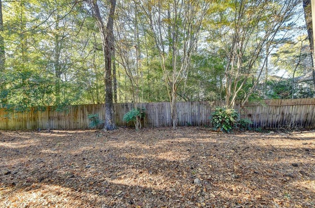 4800 Haydens Walk Dr, Alpharetta GA  30022-7176 exterior