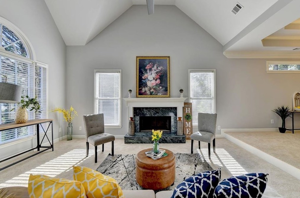 4800 Haydens Walk Dr, Alpharetta GA  30022-7176 exterior