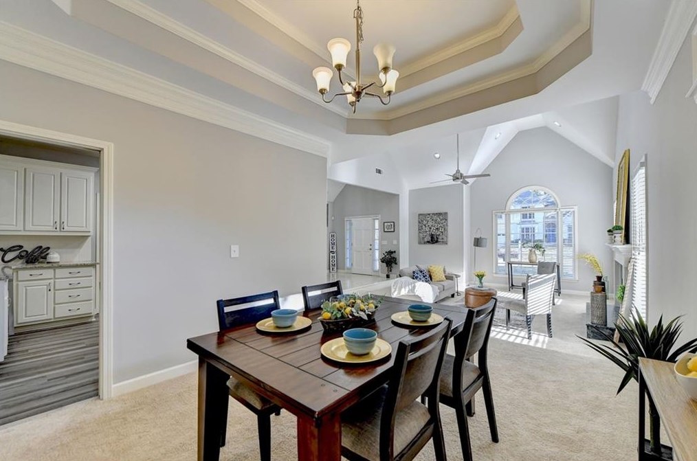 4800 Haydens Walk Dr, Alpharetta GA  30022-7176 exterior