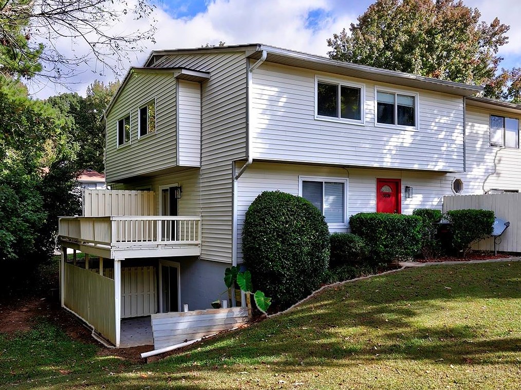 3874 Mulkey Cir Sw, Marietta, GA 30008